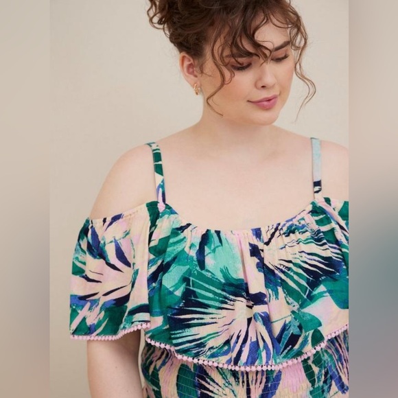 NWT Torrid Crinkle Gauze Cold Shoulder Ruffle Top in Floral Taupe Size 1 1X - Picture 2 of 5